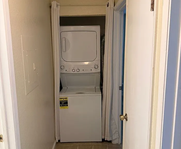 29591 Vanderbilt St #208 — Photo 7