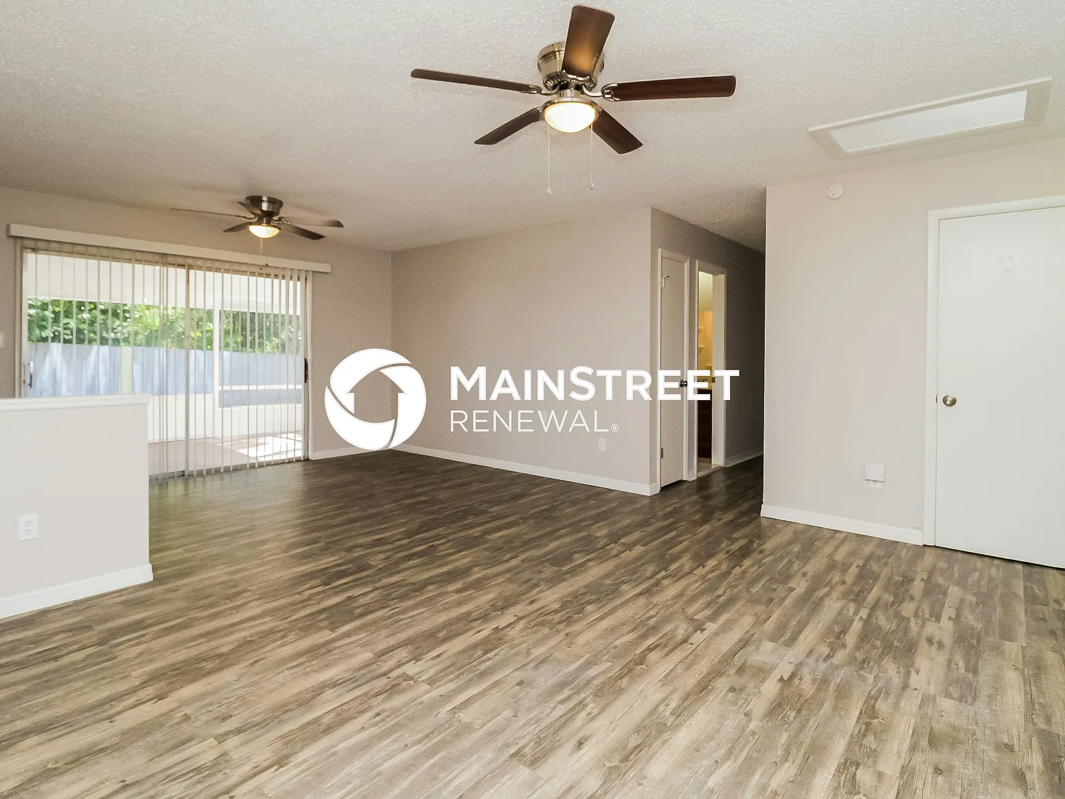 1102 E Normandy Blvd — Photo 4