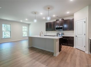 15730 Canoe Pointe Loop, Moseley, VA 23120