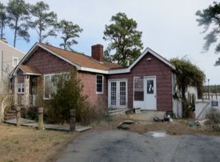 218 N Lawson Rd, Poquoson, VA 23662