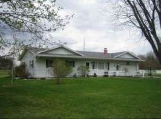 1045 E 485 N, Howe, IN 46746