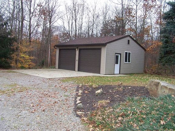 5th image of 187 Wildwood Dr