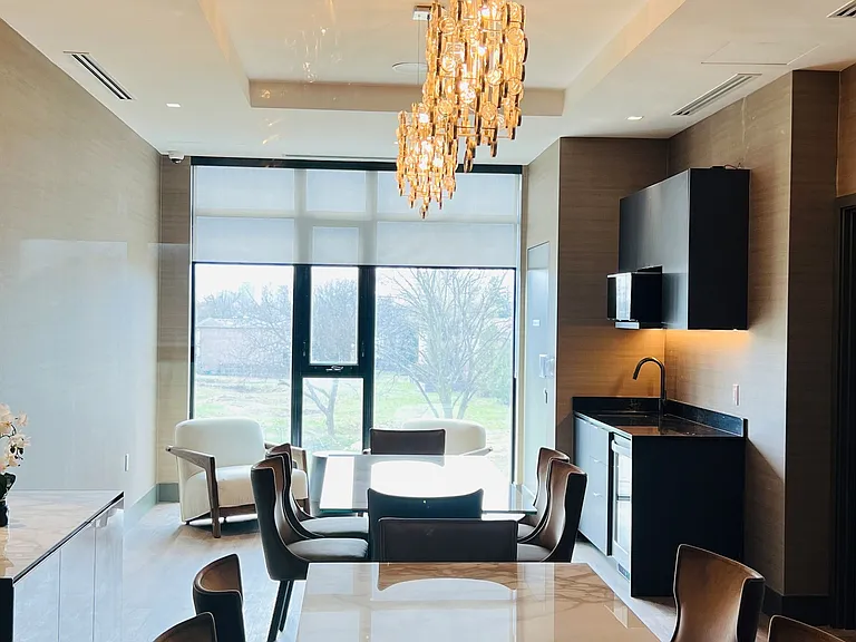 5858 Yonge St #2526 — Photo 26