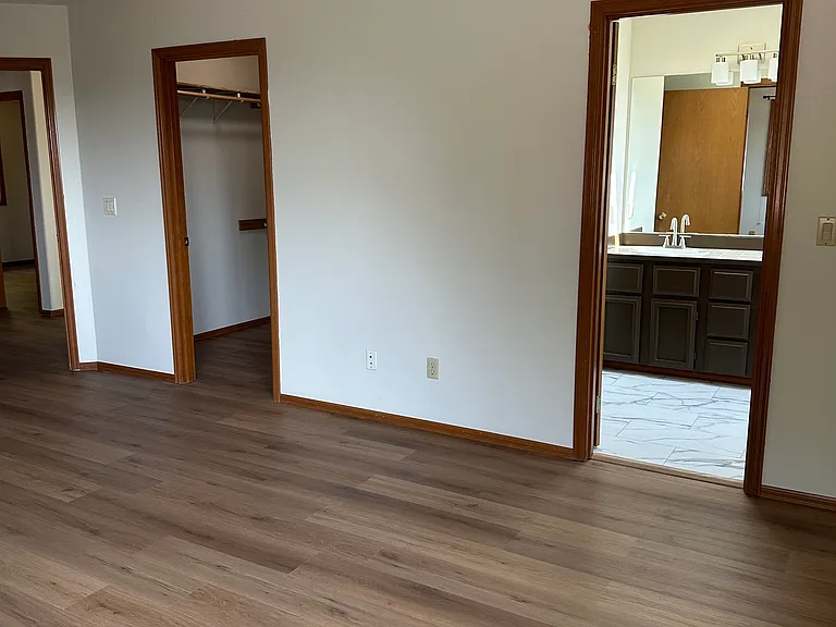 9414 NE 130th Pl — Photo 9