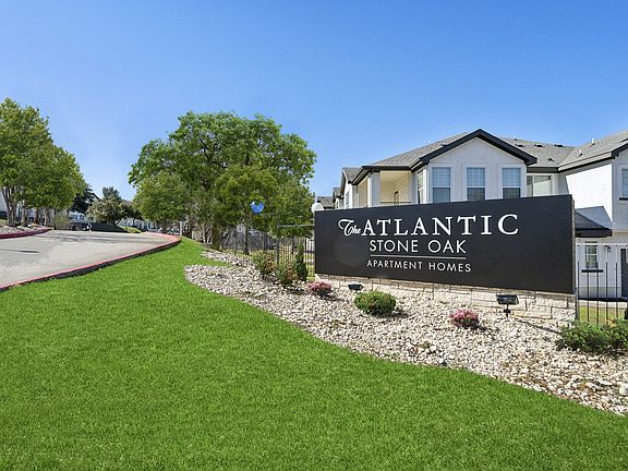 2nd image of 25675 Overlook Pkwy APT 3706
