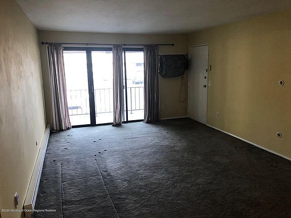 3rd image of 330 Shore Dr APT E-24