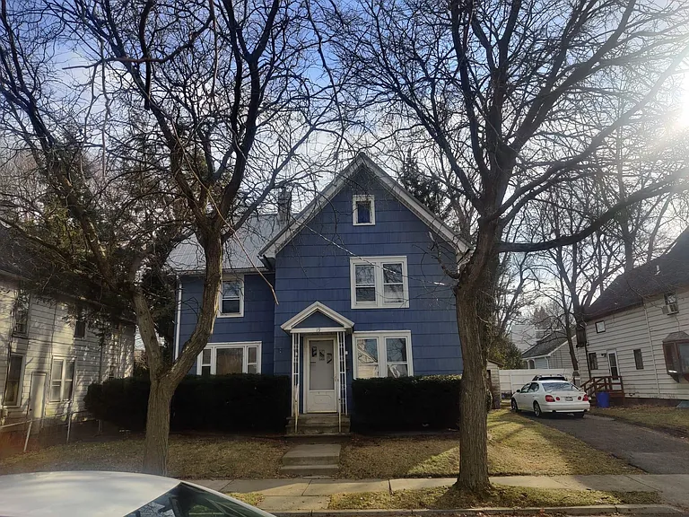 19 Harrison St — Photo 1
