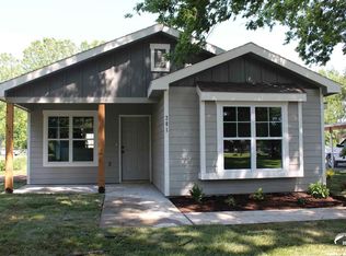 201 Oak St, Perry, KS 66073