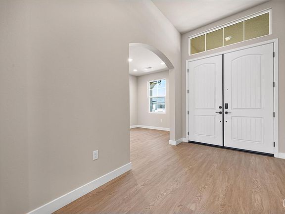 5th image of 7101 Healthland Dr