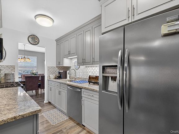 5th image of 700 Commons Way #E