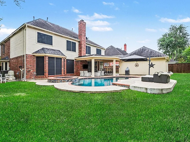 2515 Masters Dr — Photo 37