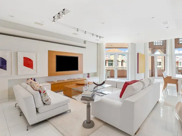 300 SE 5th Avenue #8080, Boca Raton, FL 33432