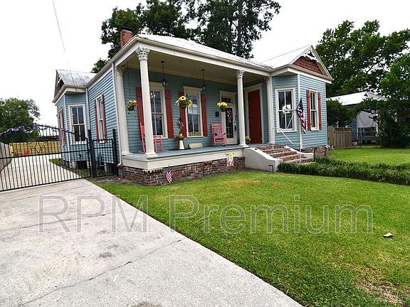2nd image of 57915 Meriam St