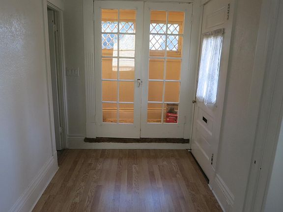3rd image of 215 W Olive Ave #A