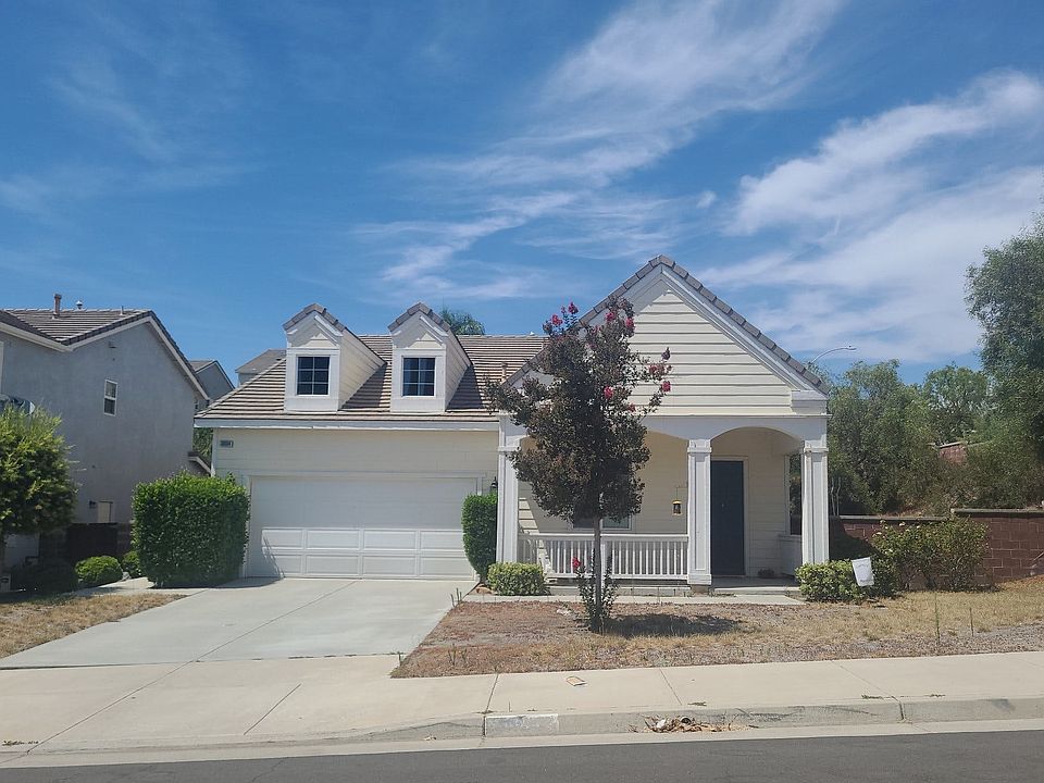 1st image of 30684 Carousel Ln