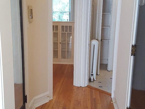 4th image of 43 South Blvd APT 2S
