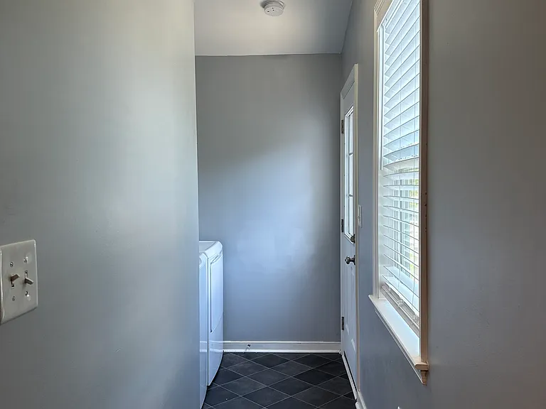 1800 Westhill Rd — Photo 17