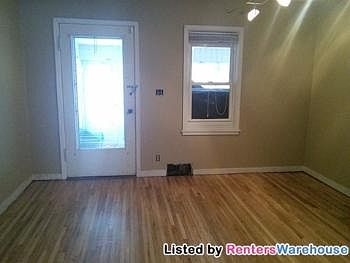 5th image of 1022 Oakdale Ave