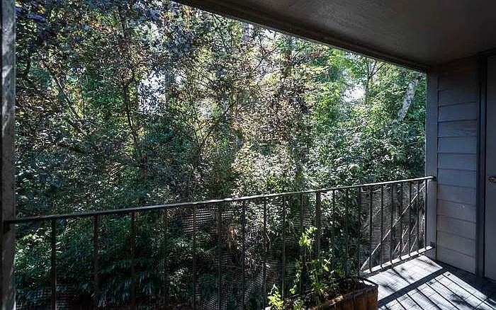 6745 SW Scholls Ferry Rd #34 — Photo 9