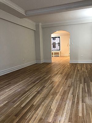 3rd image of 405 E 54th St APT 4M