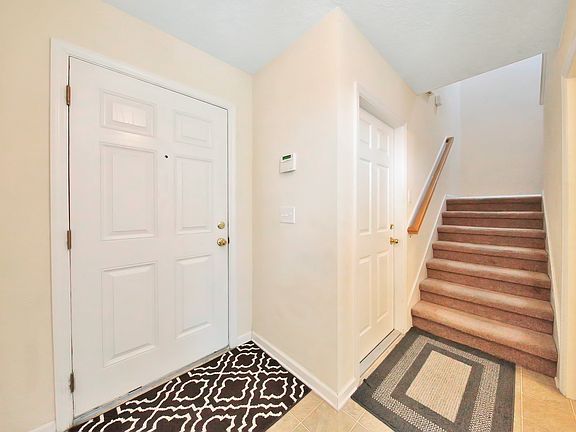 5th image of 6844 Lake Mist Ln