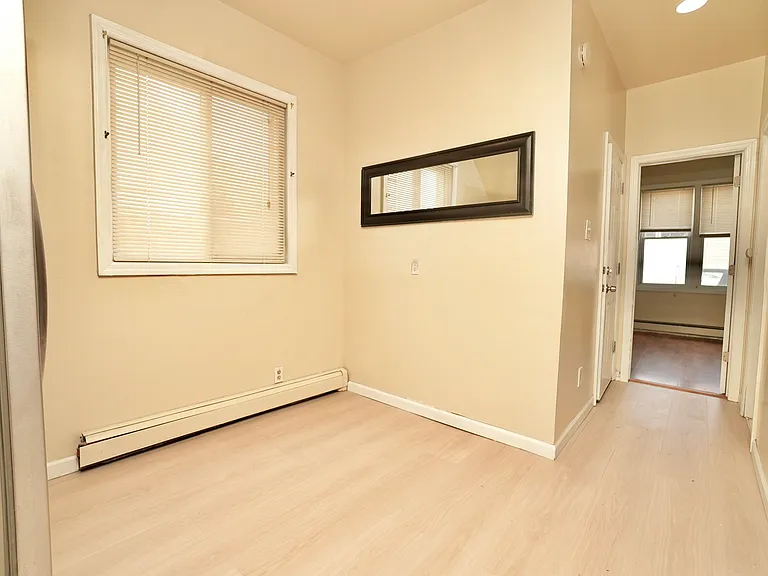 79 Chestnut St #1 — Photo 10