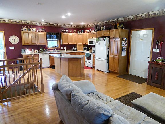 4th image of 317 Tumbleweed Trl