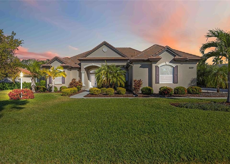 1st image of 7922 Royal Birkdale Cir