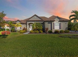7922 Royal Birkdale Cir, Lakewood Ranch, FL 34202