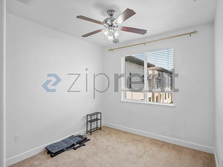 5279 Iron Horse Pkwy — Photo 19