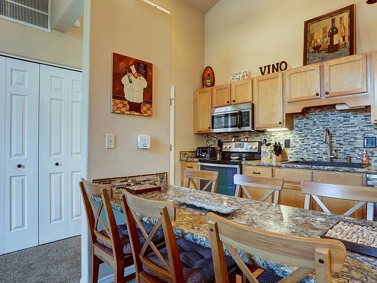 56858 Enterprise Dr — Photo 7