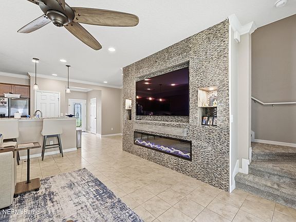 4th image of 14315 DOVEWIND Court