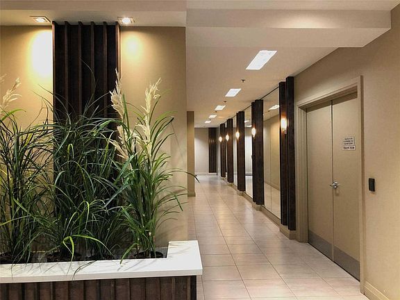 4th image of 12 Yonge St Unit 503