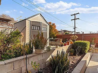 5505 Seifert St — Photo 26