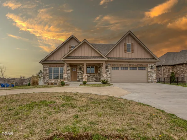 2224 W 26th St, Joplin, MO 64804