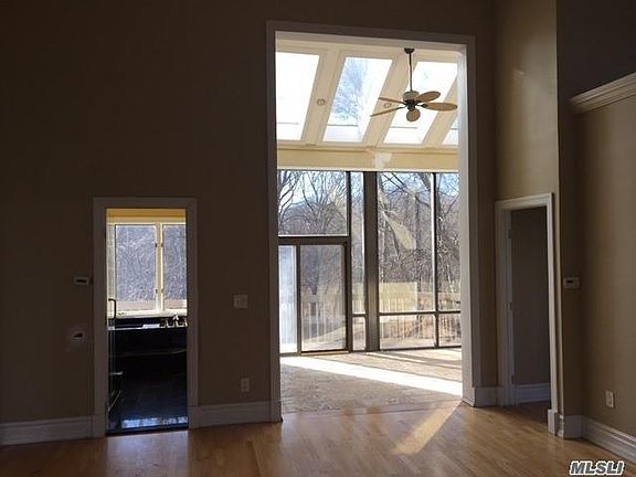 5th image of 27 Ashleigh Dr