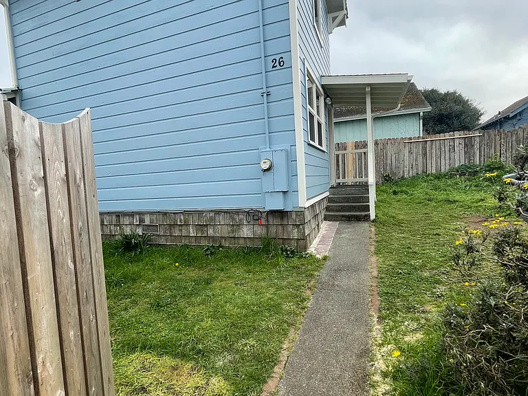 708 B St — Photo 36