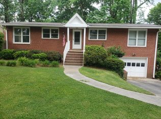 1097 Lynmoor Dr, Atlanta, GA 30319