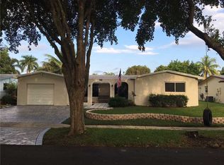 2231 NW 87th Ter, Pembroke Pines, FL 33024