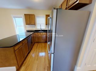 40 Gorham St #33C, Somerville, MA 02144