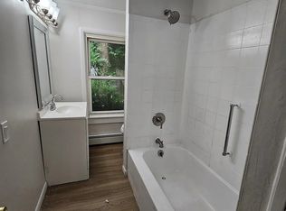 33 Read St #B, Newark, NJ 07105