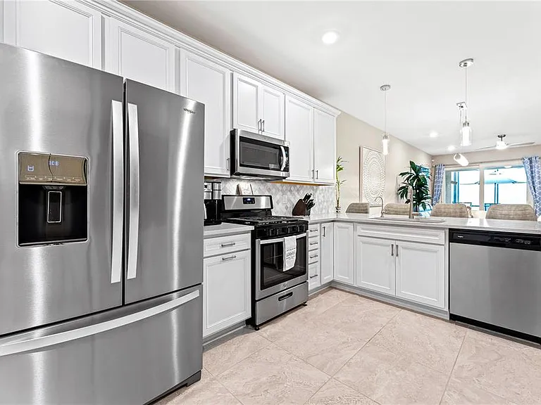 14574 Mossy Pine Ct — Photo 16