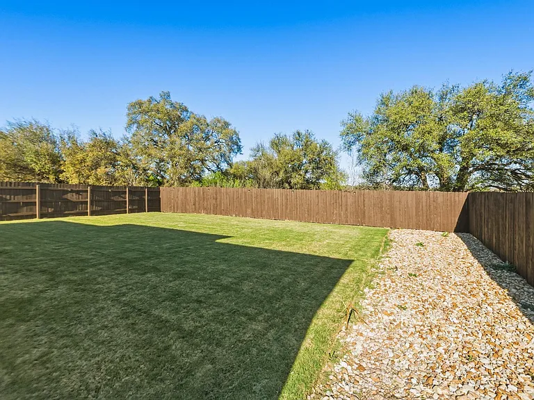 1640 Flying Horseshoe Bnd — Photo 24