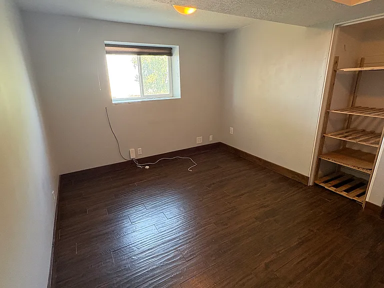82 Angela Way #B — Photo 3