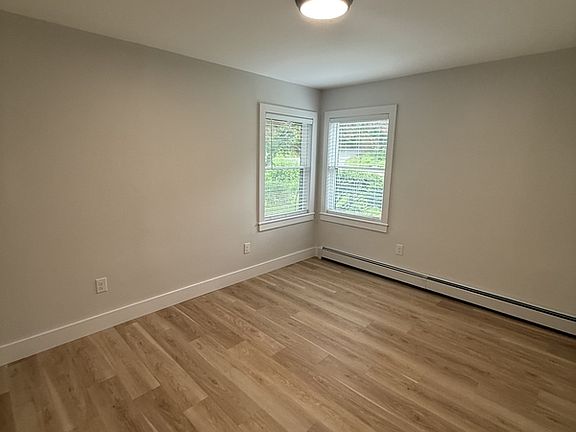 5th image of 1050 Lucas Avenue Ext #2