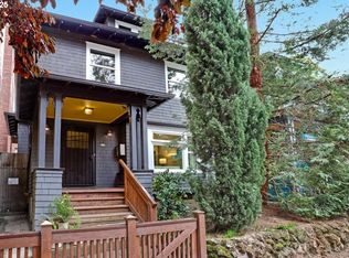 218 NW 22nd Pl, Portland, OR 97210