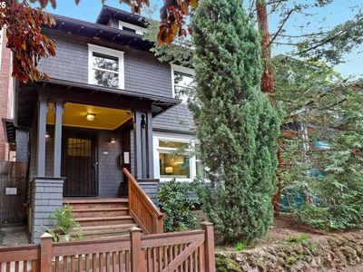 218 NW 22nd Pl, Portland, OR, 97210