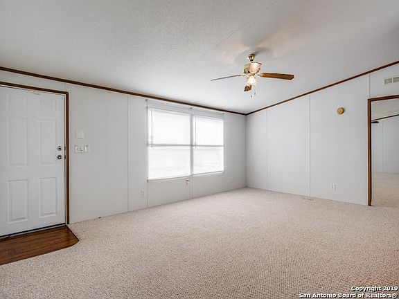 5th image of 310 County Road 3820