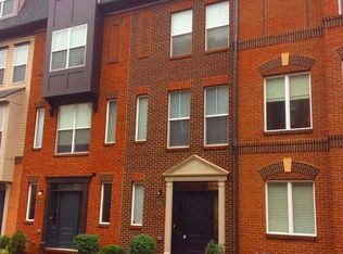 1432 Trafalgar Ln, Frederick, MD 21701