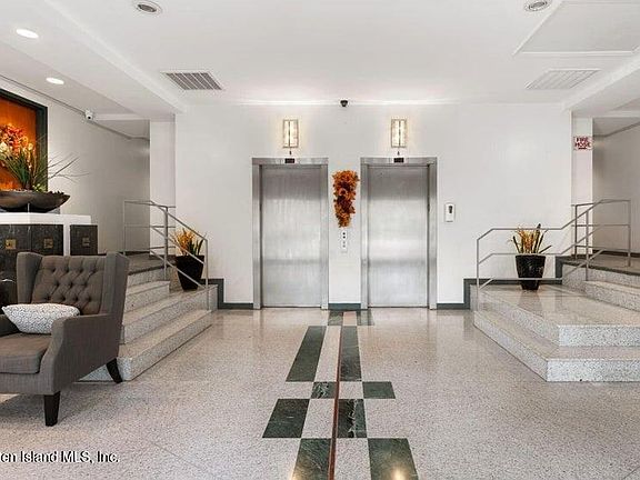 2nd image of 31 Hylan Blvd APT 12B